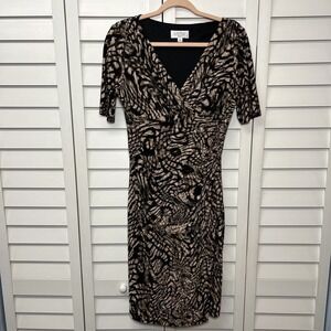 Kasper Animal Print Short Sleeve Pullover V-Neck Faux Wrap Stretch Dress Size 8